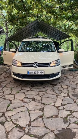 Volkswagen Sharan 2015рік