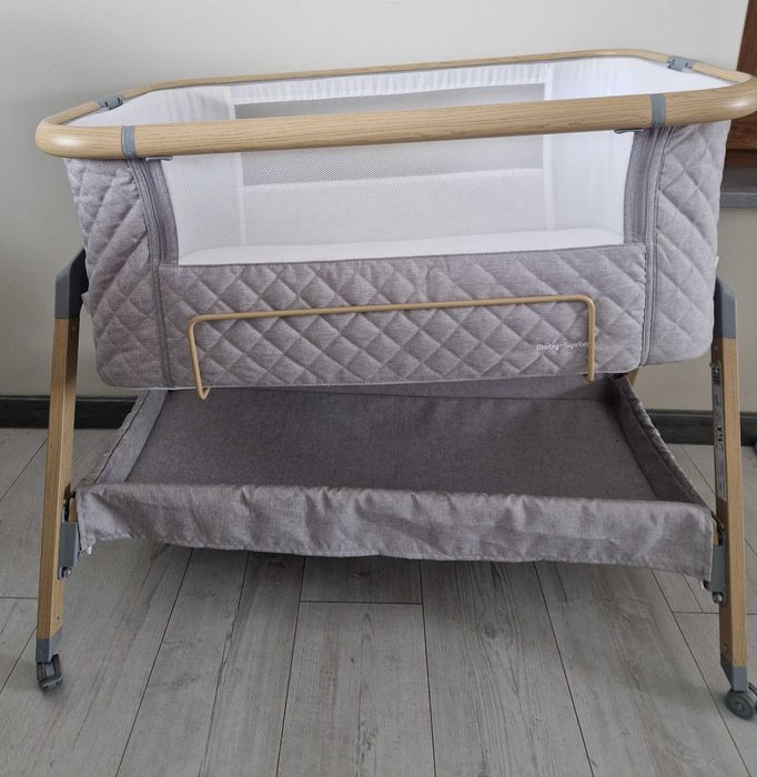 Łóżeczko na kółkach