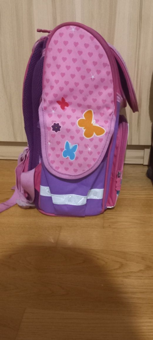 Рюкзак шкільний для дівчинки