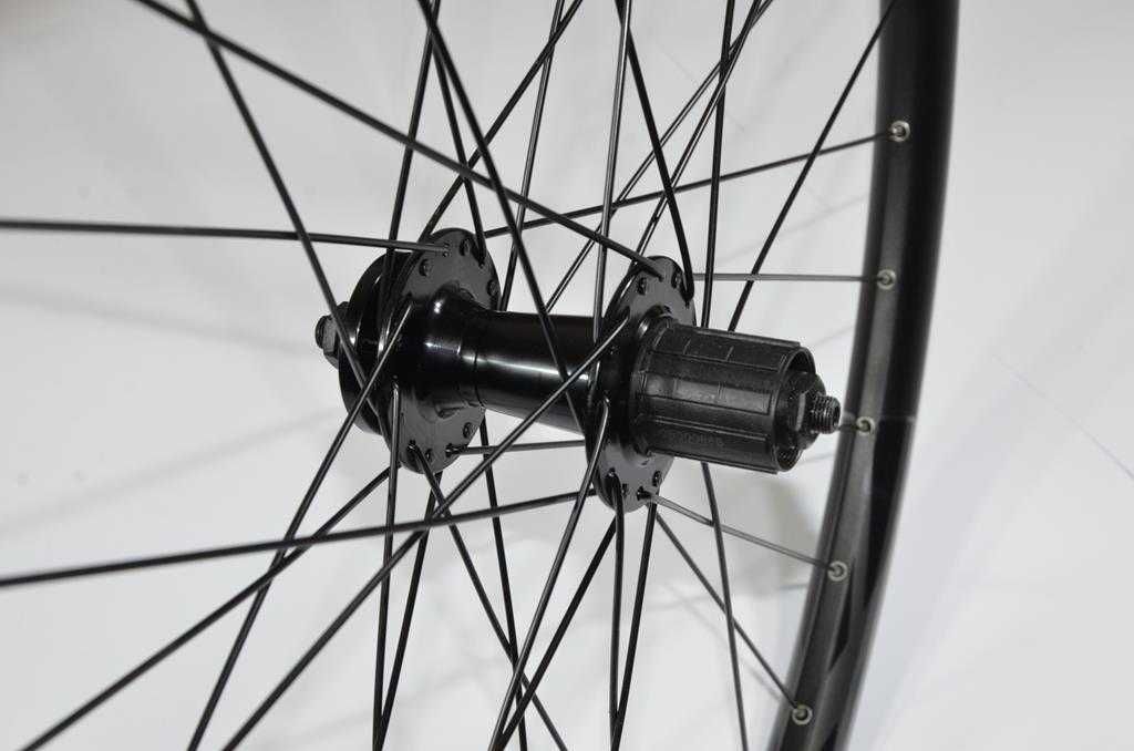 Mocne koło e bike tył tylne Giant xtc 2 29" 622 x 25 32 szprych 2,4 mm