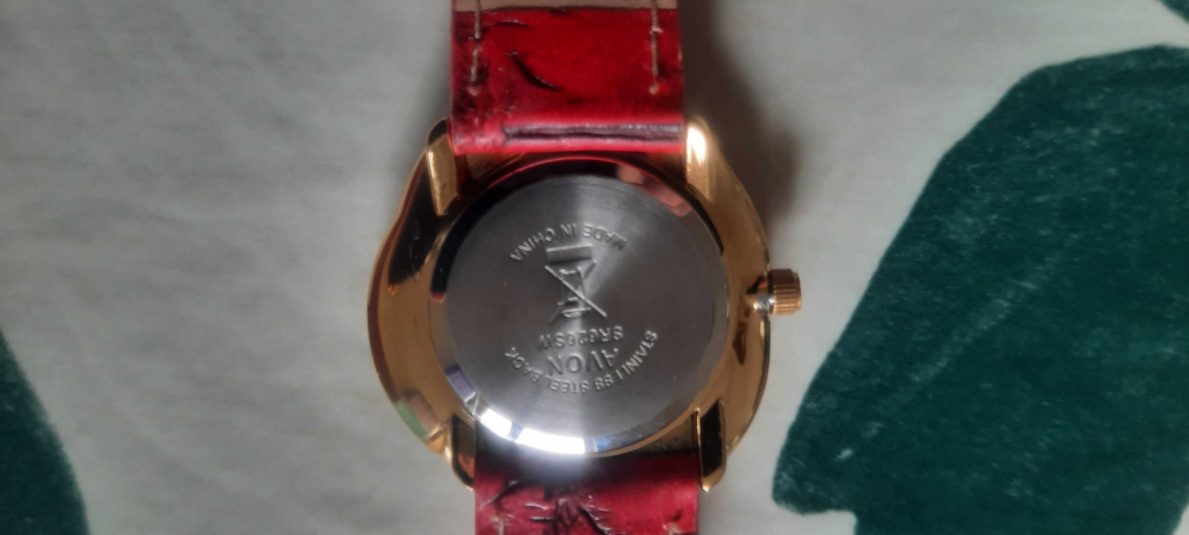 Nowy zegarek Avon