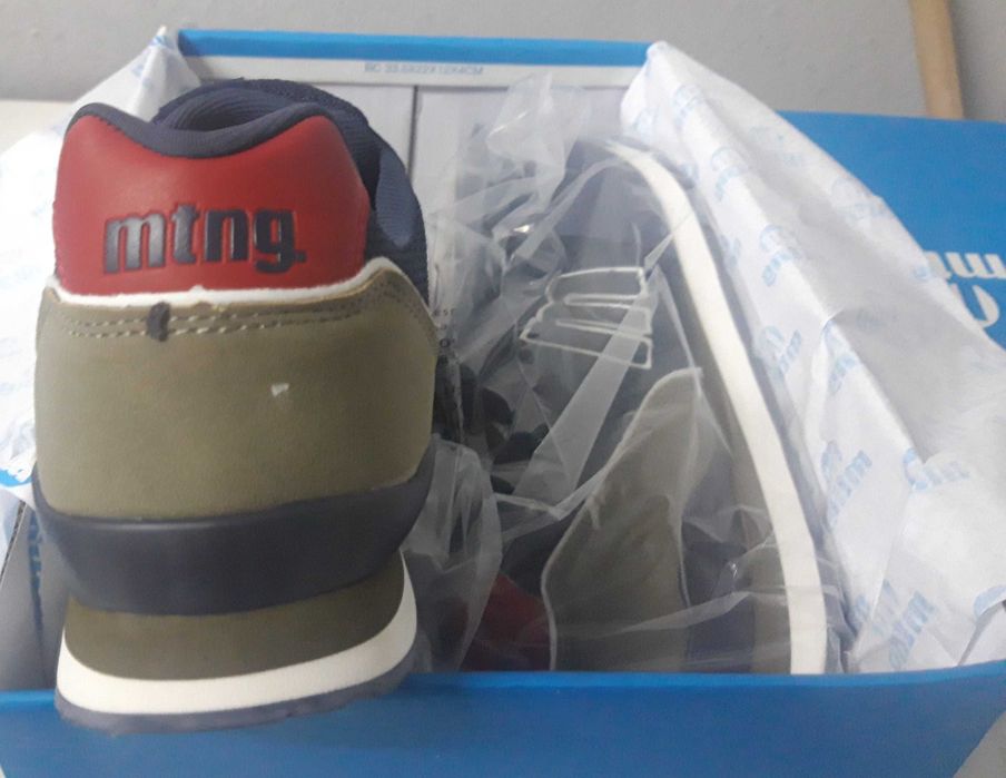 Mustang Sapatilhas novas ainda c/etiqueta tam.42