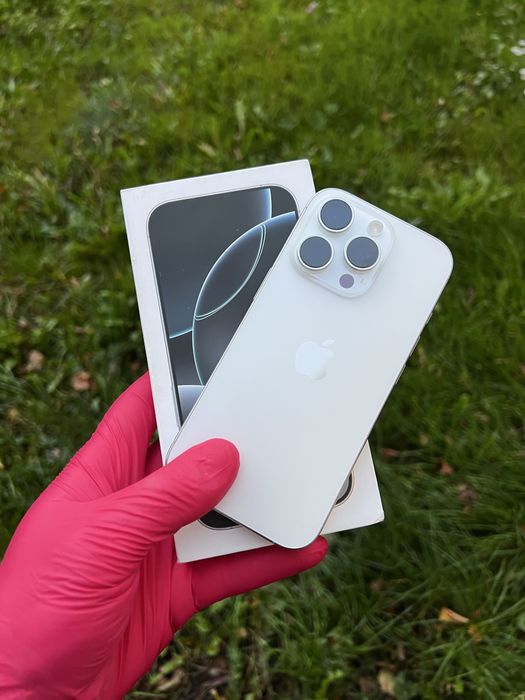 iPhone 16 PRO 256