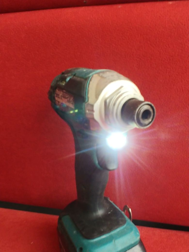 Zakretarka dtd152
