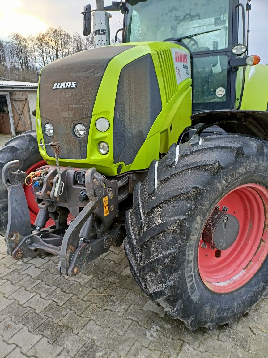 Ciągnik Claas Axion 810