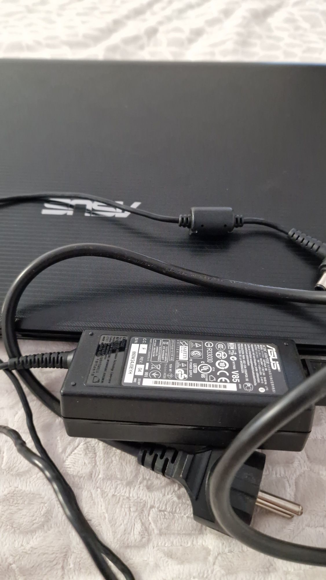 Computador Portátil Asus [X55U]