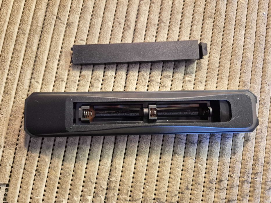 Пульт Yamaha RAX 31 ,  підходить до RN301 R-N301BL RN301BL R-N301