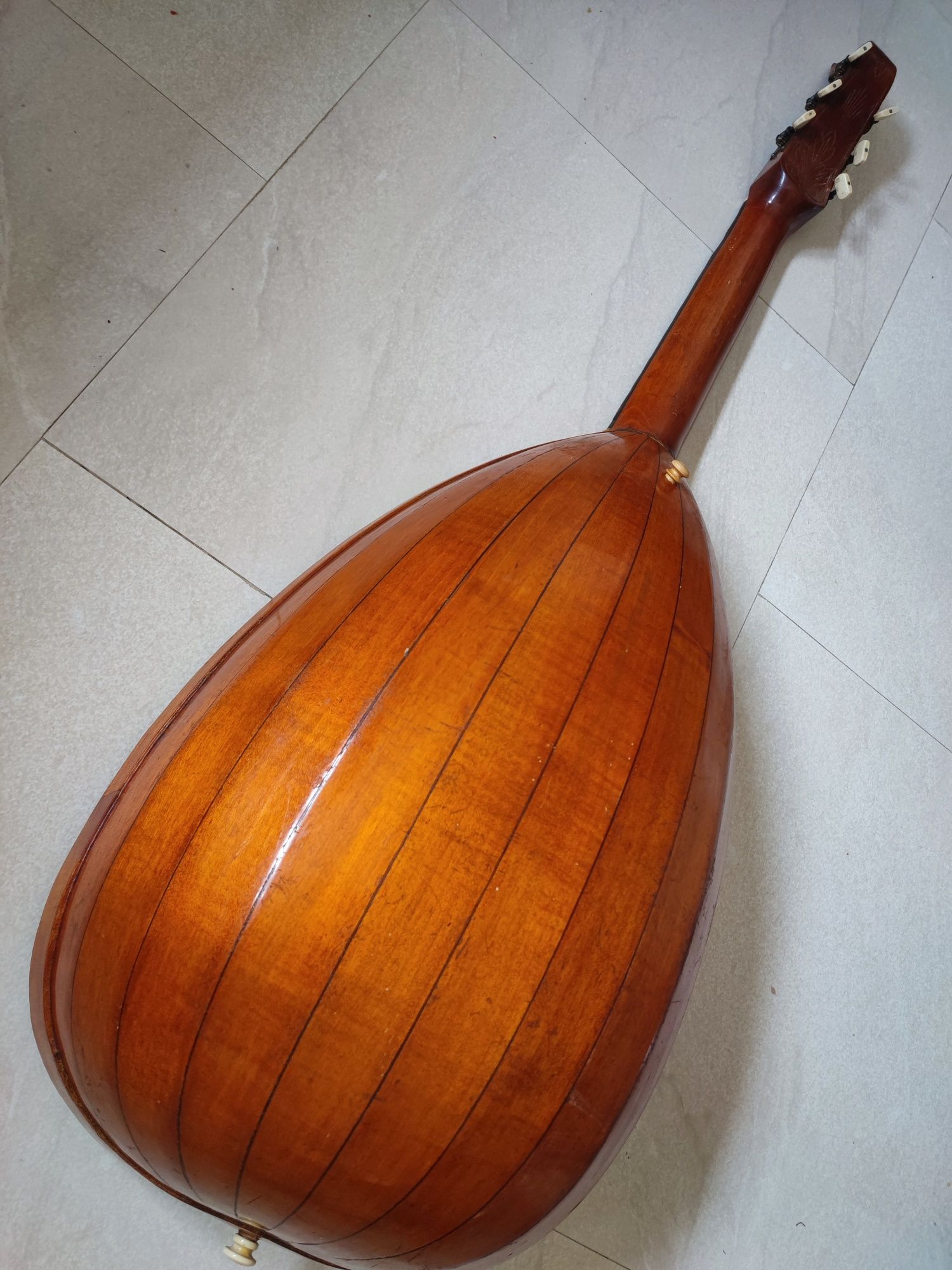 Guitarra Alaúde Alema