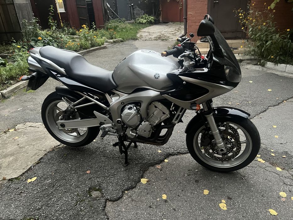 Продам yamaha fazer fz6s