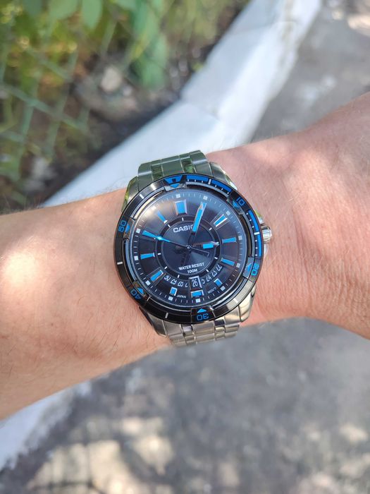 наручные часы casio MTB-1066D-1AVDF