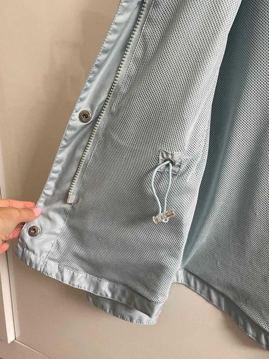 Parka azul clara com capucho S
