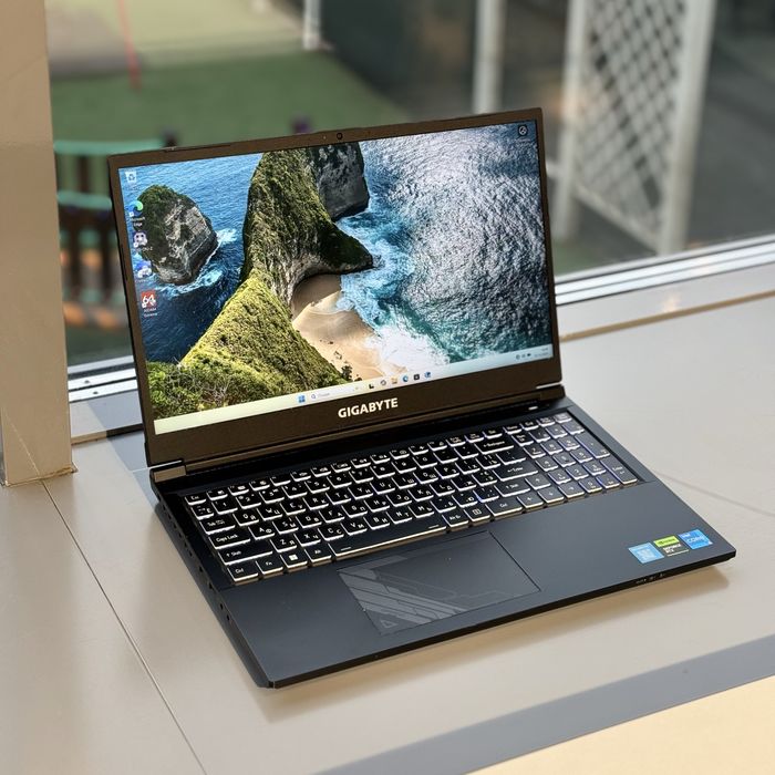 Ноутбук Gigabyte RTX 4050