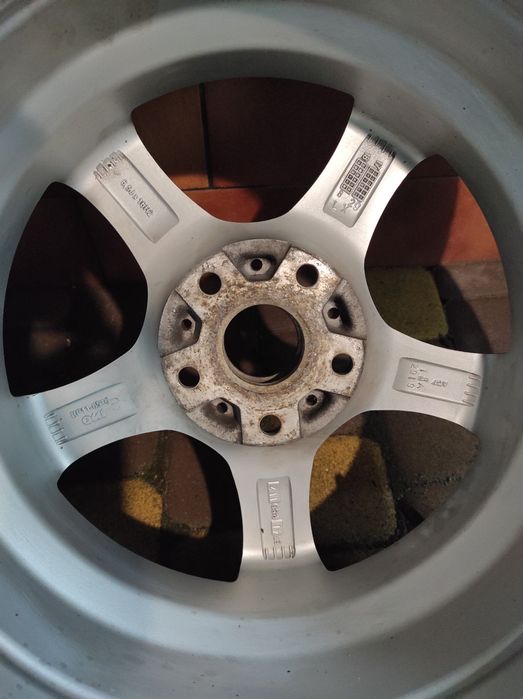 Зимні шини з легкосплавними дисками Vredestein Wintrac 205 60 R16