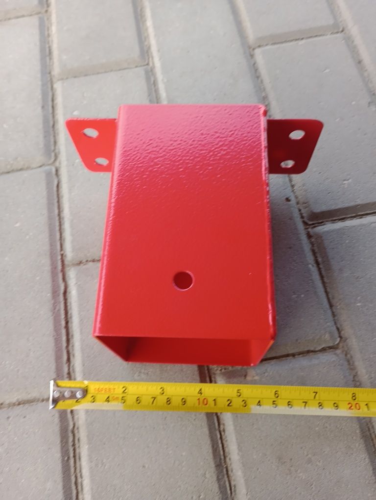 Uchwyt montażowy do belki 9x9cm do placu zabaw