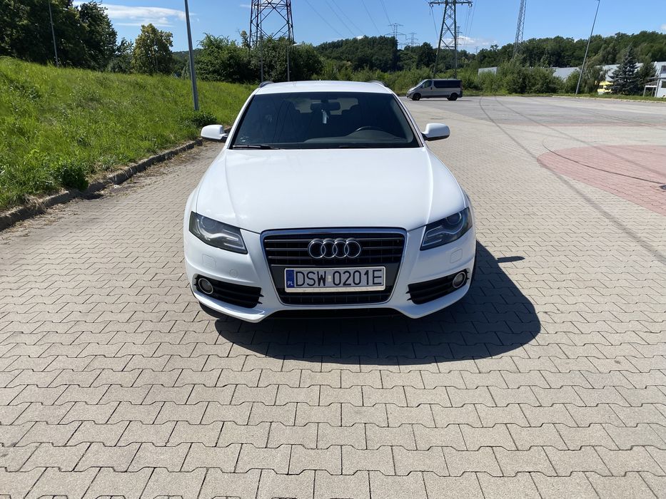 Audi a4 b8 2.0 tdi 170km 3xsline