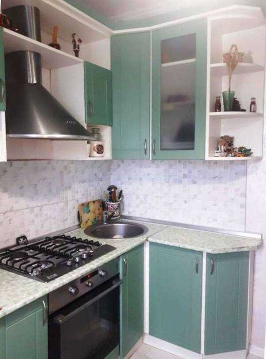 Здам комнату д1вчин1/парню мВасильк1вська Коломийський 9/с хоз/з 16.11