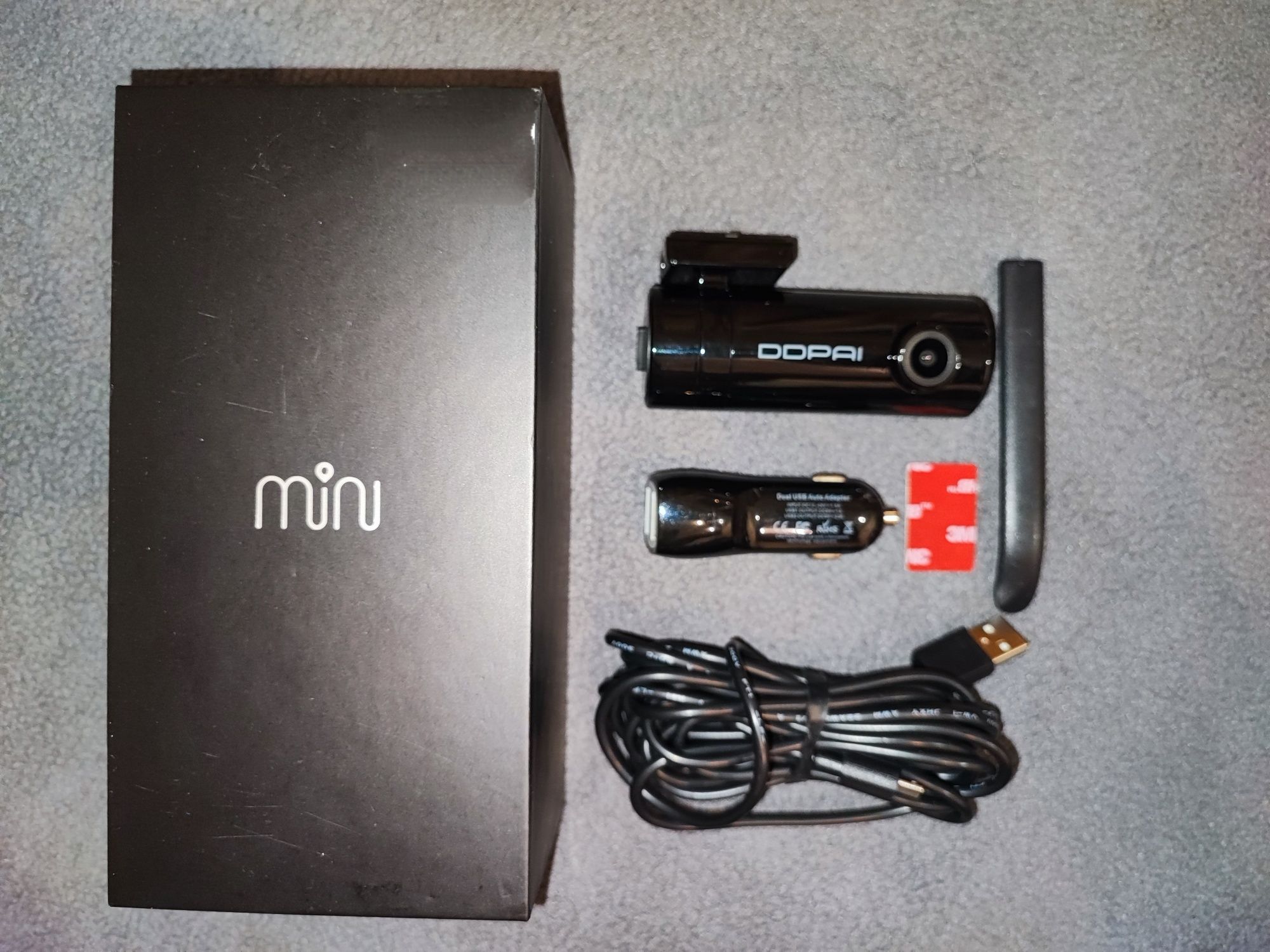 Регістратор DDPai mini