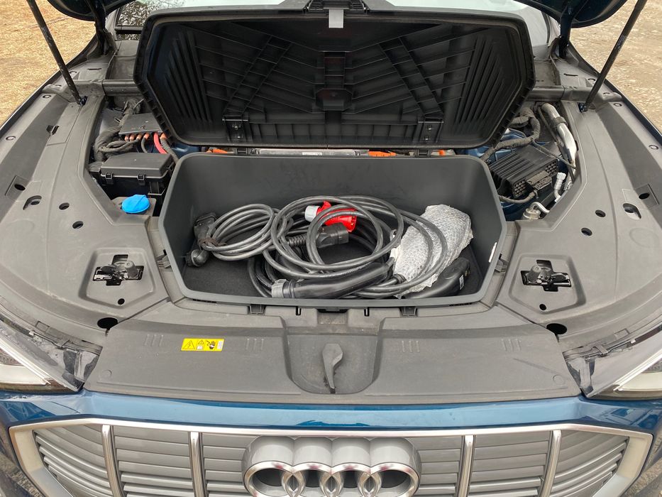 Audi e-tron 2022