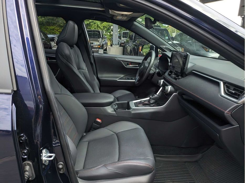 Toyota RAV4 Prime XSE      2023