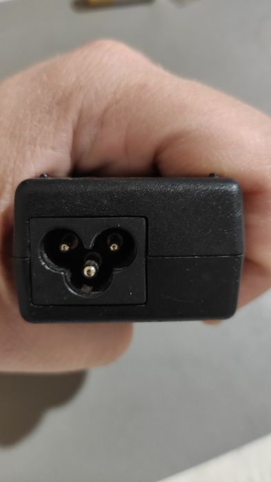 Блок ж Блок питания для ноутбука Asus SADP-65KB-BA