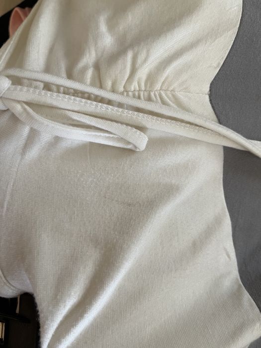 Sukienka letnia z odkrytymi plecami pomarańczowo szaro kremowa