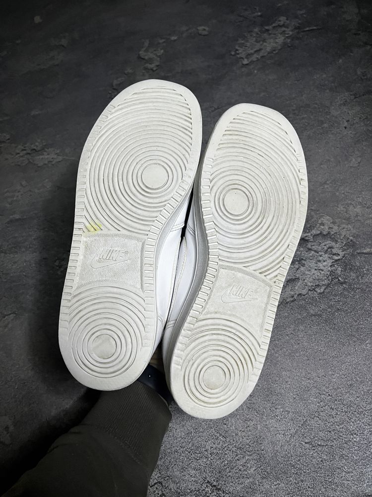 Кросівки NIKE EBERNON LOW 44.5 28.5 кроссовки найк ебернон шкіряні for