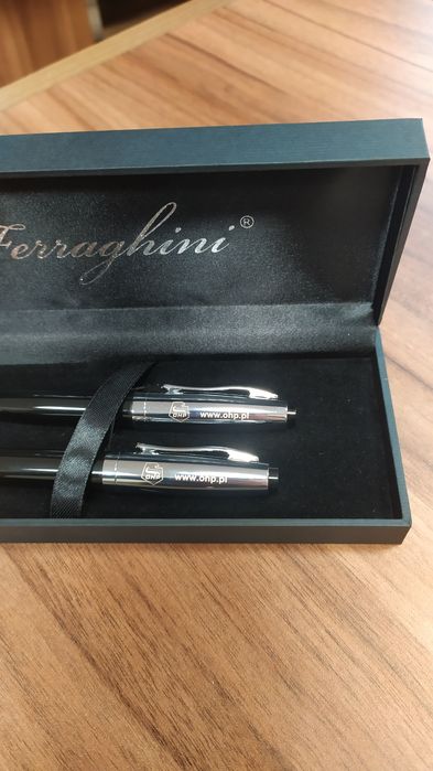 Zestaw komplet piśmienny Ferraghini nowy długopis pióro kulkowe