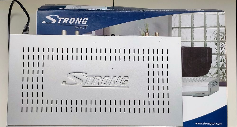 Receptor de satélite digital Strong SRT 6355