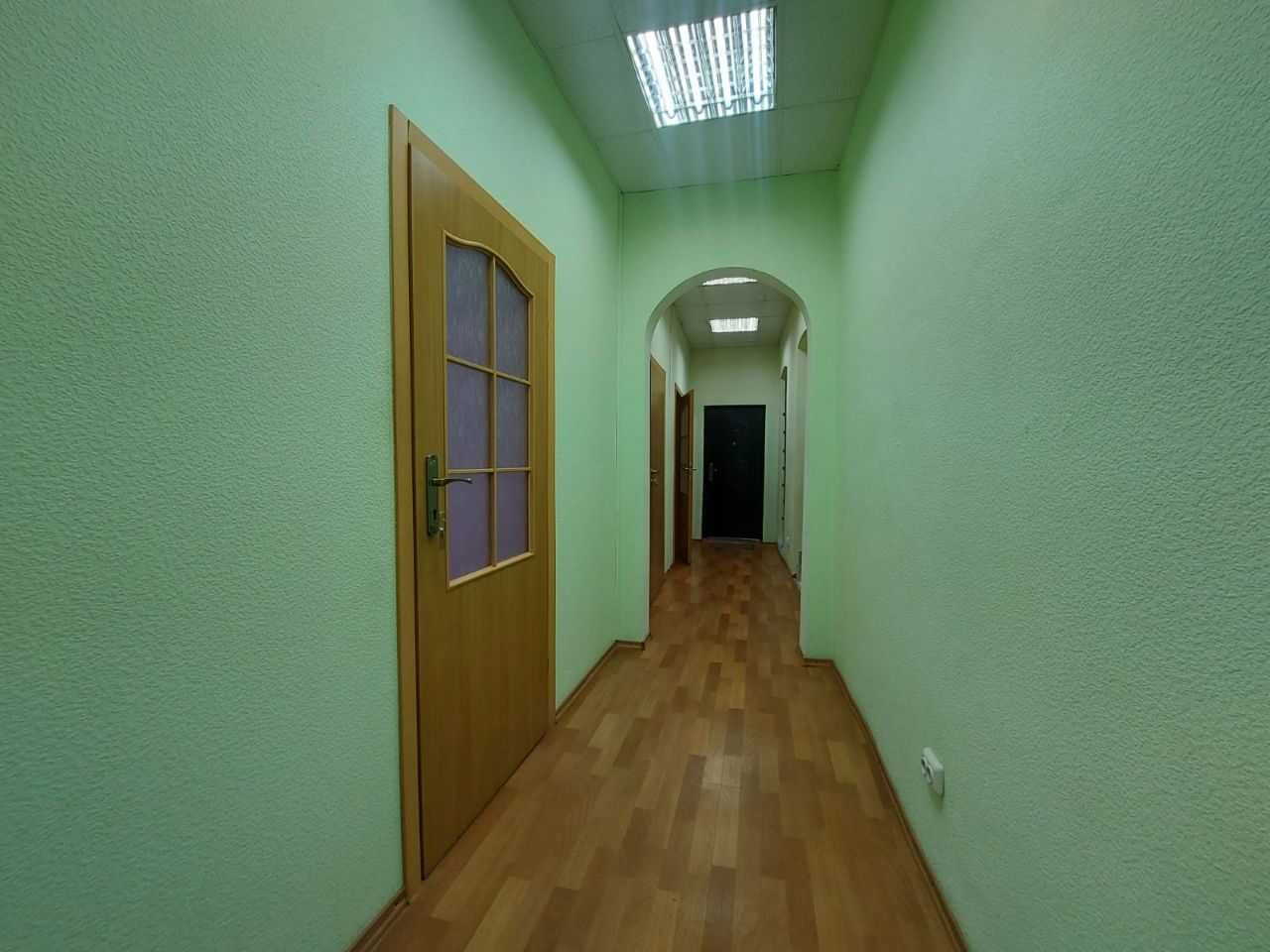 Аренда офиса 90м с парковкой в Центре ( для ІТ компании)