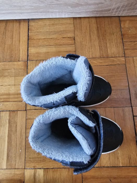 Zimowe buty dziecięce