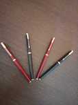Canetas Rollerball 180 vermelhas e azuis
