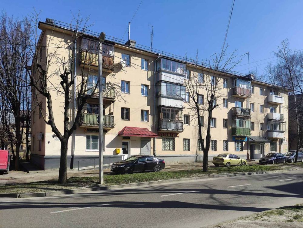 Продаж 2 кімнатна квартира вул. Окружна 33