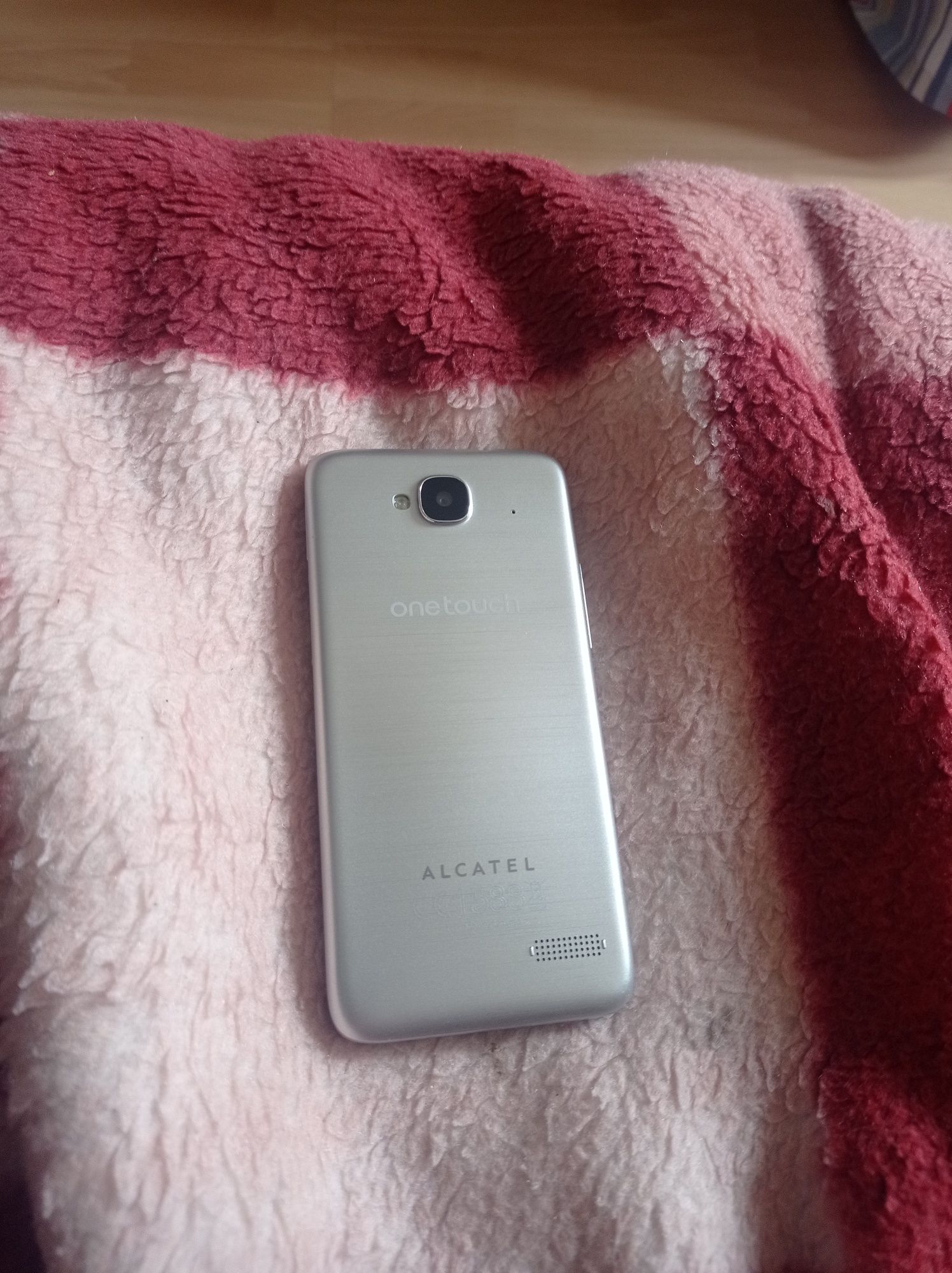 Alcatel one touch 6012D