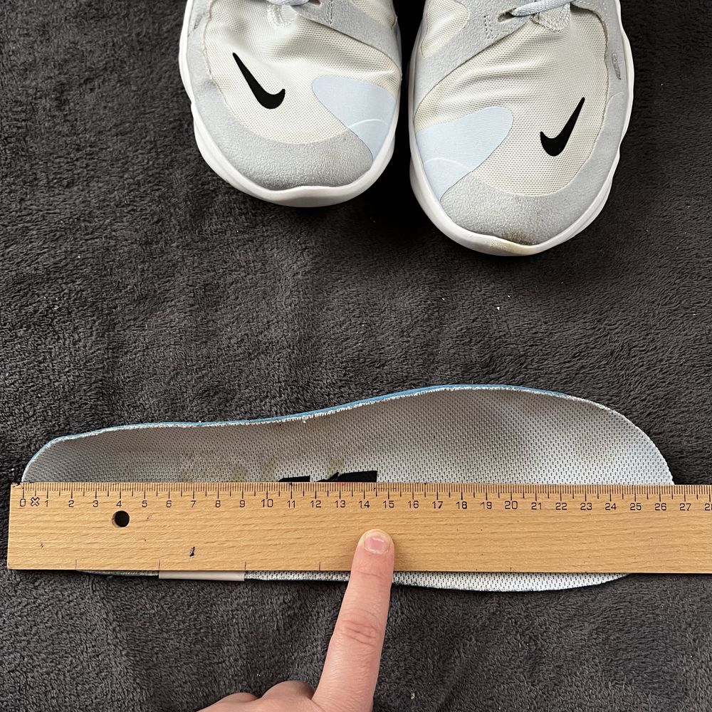 Жіночі кросівки Nike free RN 5.0. P. 42.
