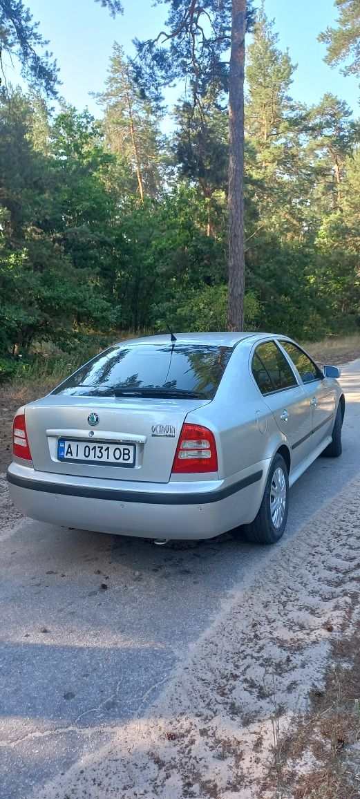 Продам Шкода Октавия Тур 1.6 mpi