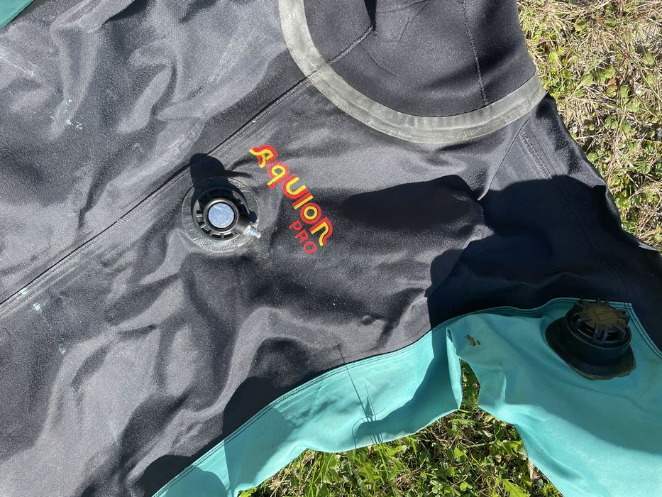 Suchy skafander rozmiar L