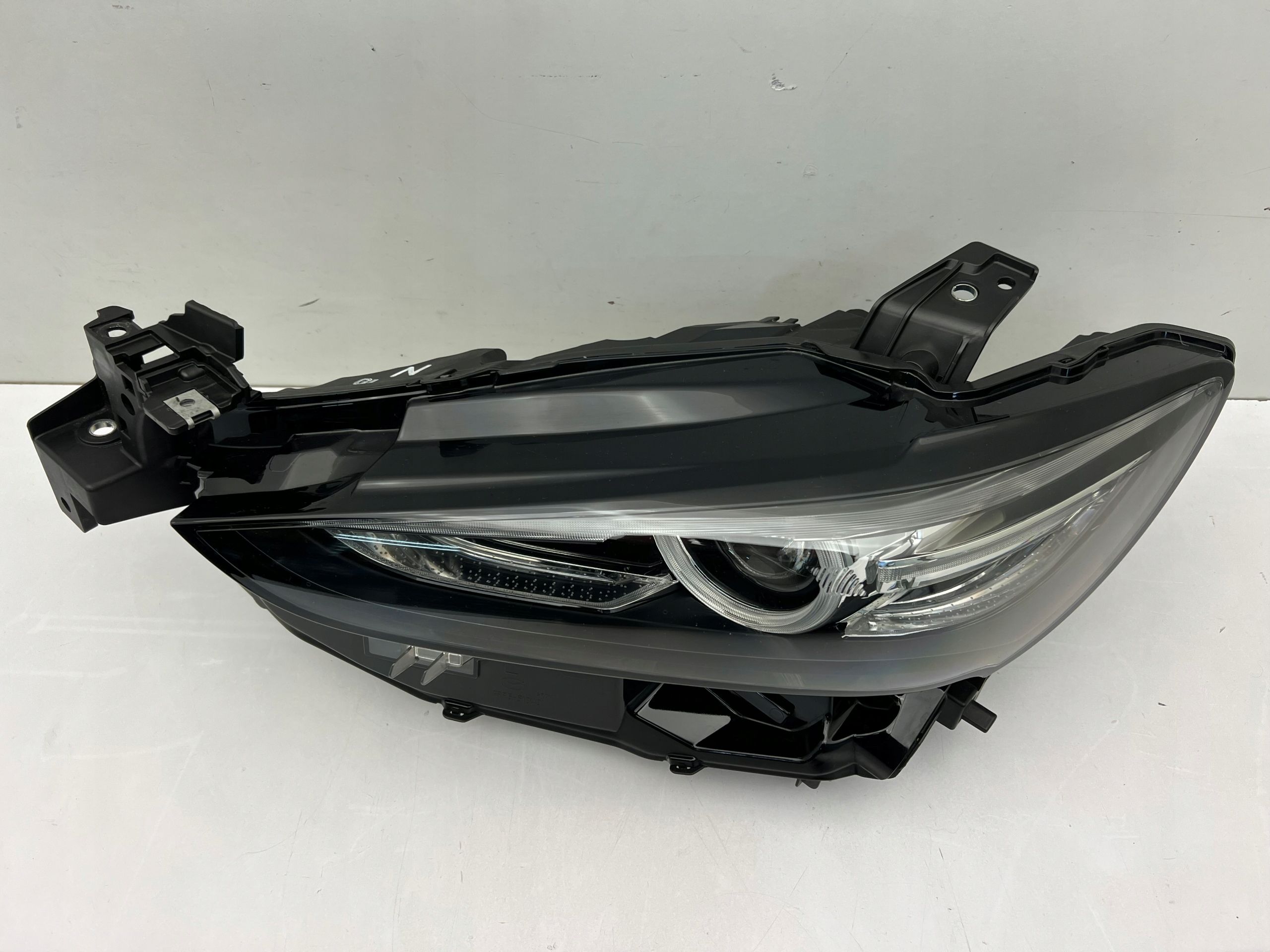 Mazda 6 GL Lift Lampa Przednia Lewa Full Led N 2018
