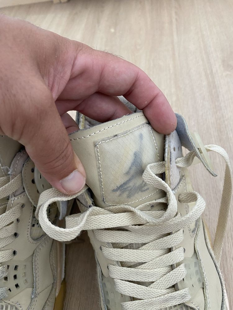 Jordan 4 bom estado