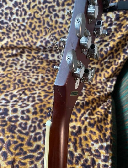 Електроакустична гітара Epiphone AJ 220 VS