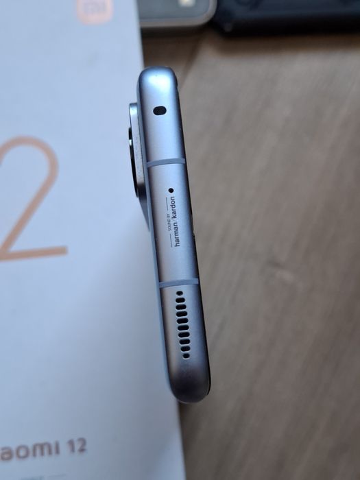 Xiaomi 12 Blue.  256GB