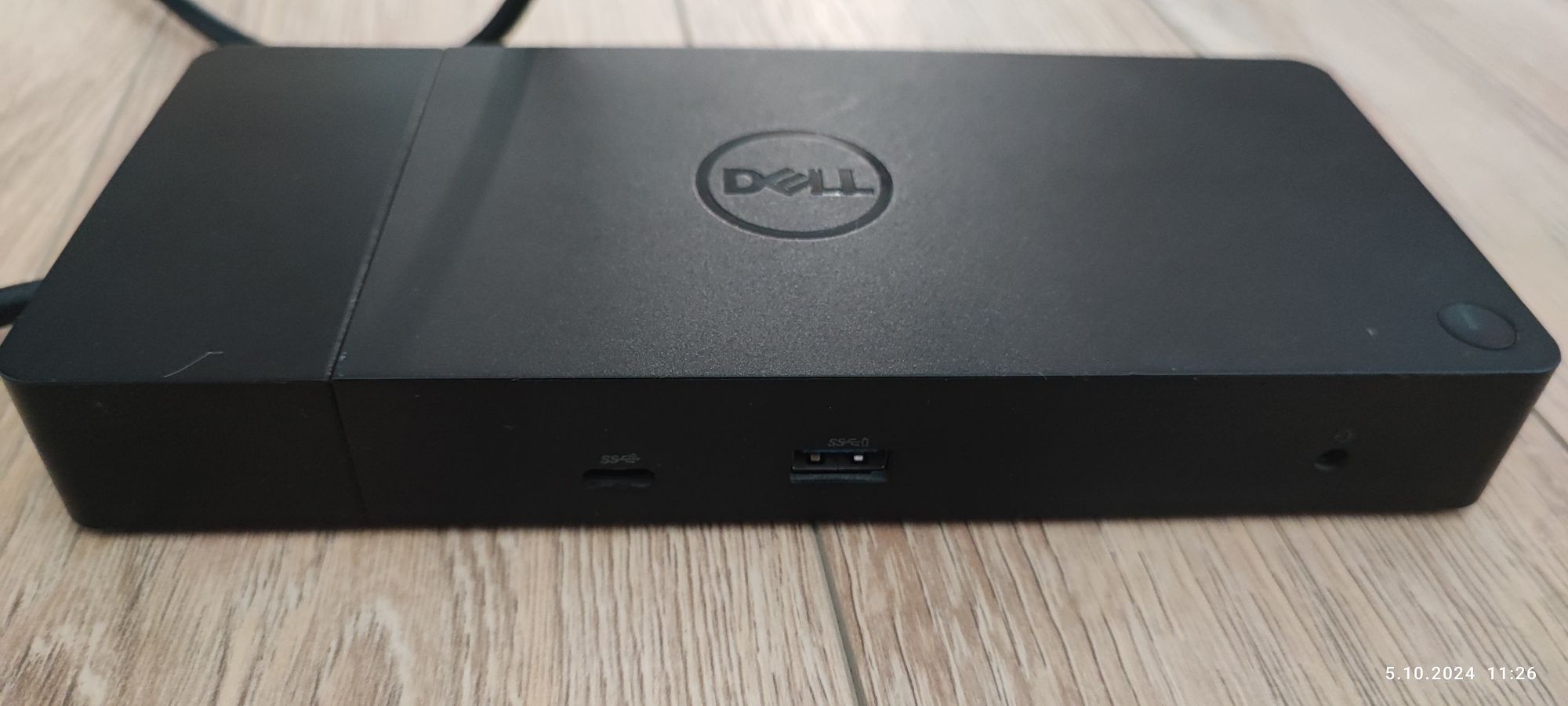 Stacja dokująca DELL Dock WD19 + zasilacz.