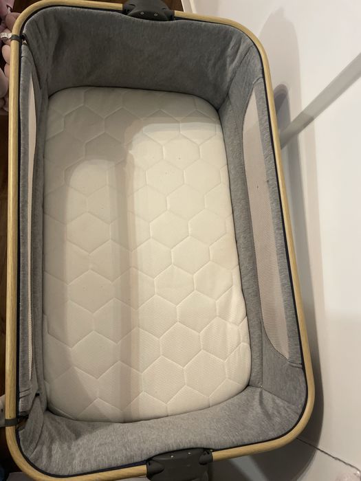 Łóżeczko dostawne Lionelo 3w1 Timon z kółkami do lekkiego odświeżenia