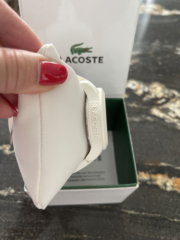 LACOSTE piękny zegarek biały na gumowej bransolecie