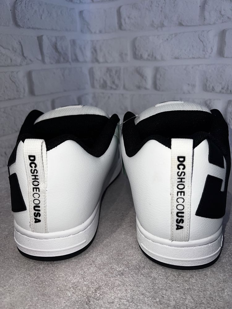 Кросівки DC shoes 43 ус. 28 Court Graffik Кроссовки Whiteblack