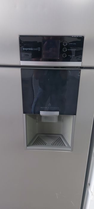 Холодильник LG  GRF 8622 NS
