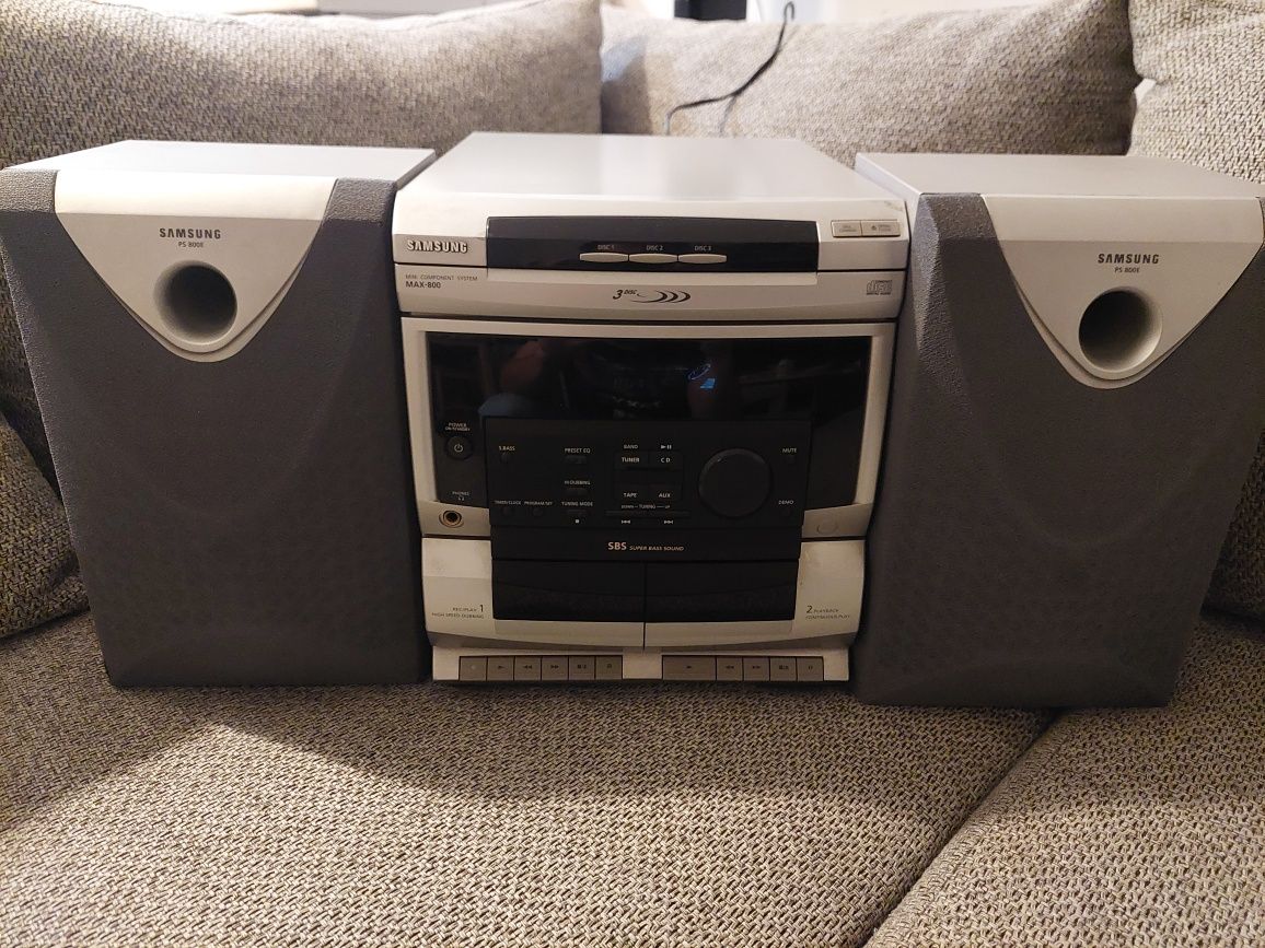 Wieża SAMSUNG MAX-800 + 2x głośniki PS800E CD TAPE AUX FM