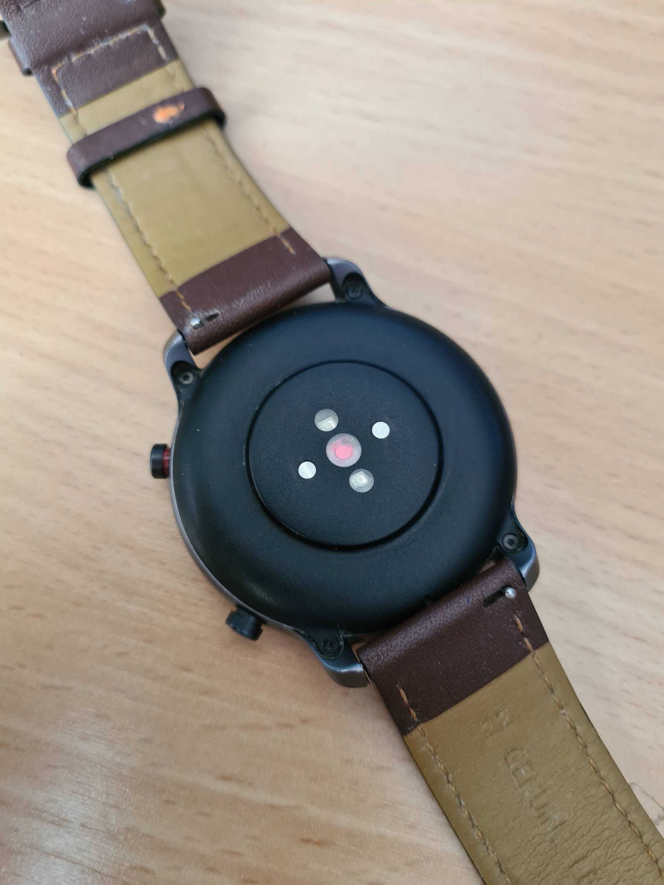 Smartwatch Amazfit GTR 47 + nowe paski