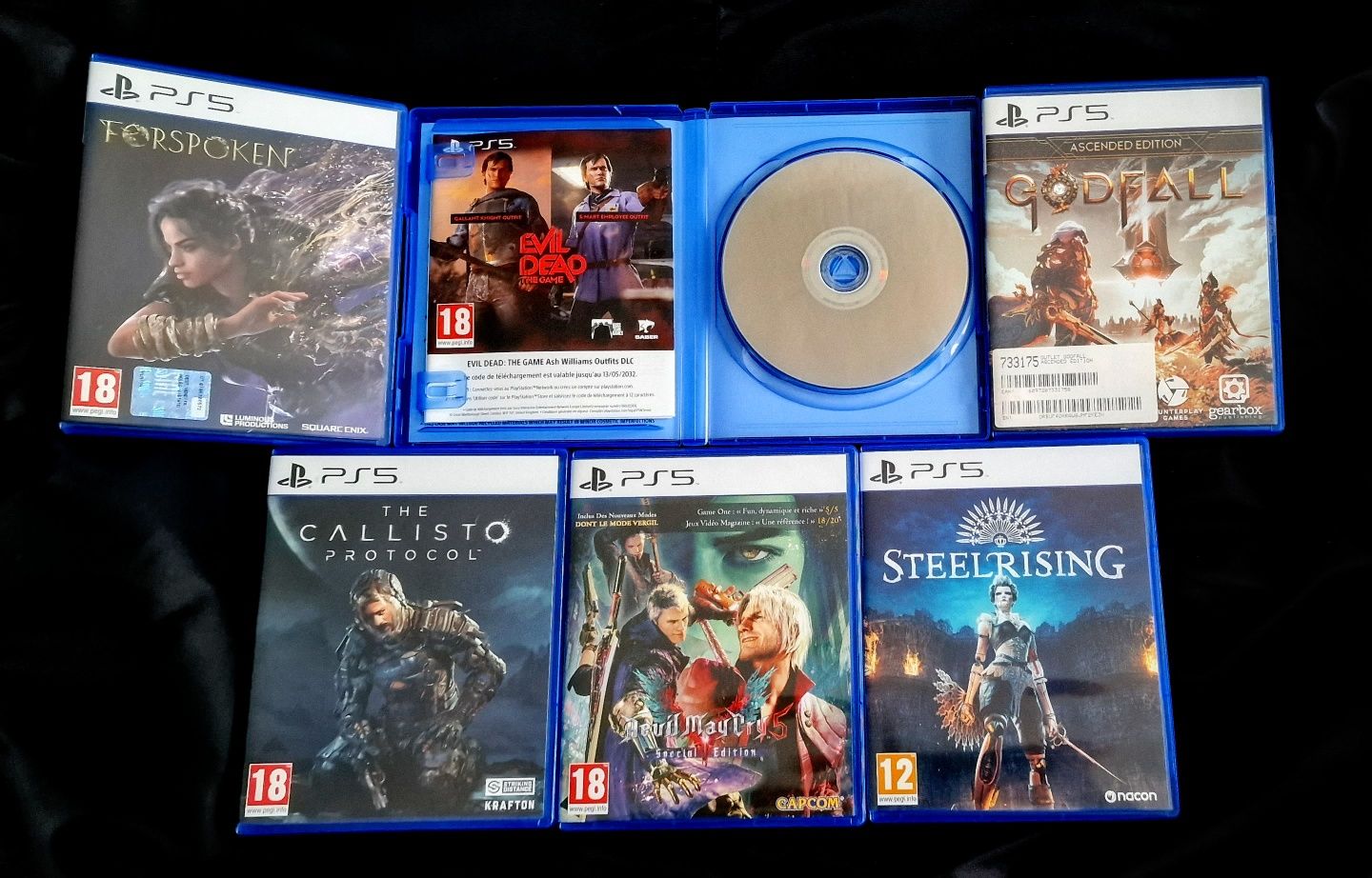 Gra Playstation strzelanka Evil Dead The Game ANG PS5 Survival Horror