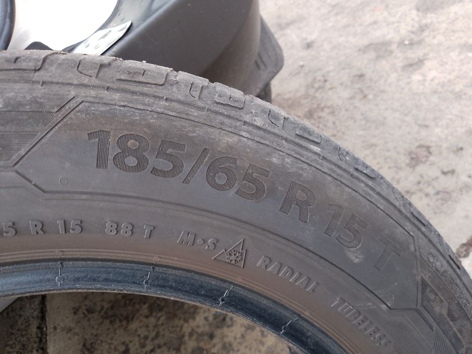 Шини,резина,гума 185-65-15,пара, всесезонна,21 рік