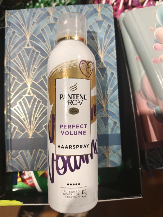 Lakier do włosów pantene 250ml